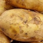 hur-man-kokar-potatis-for-den-perfekta-salladen-en-liten.jpg